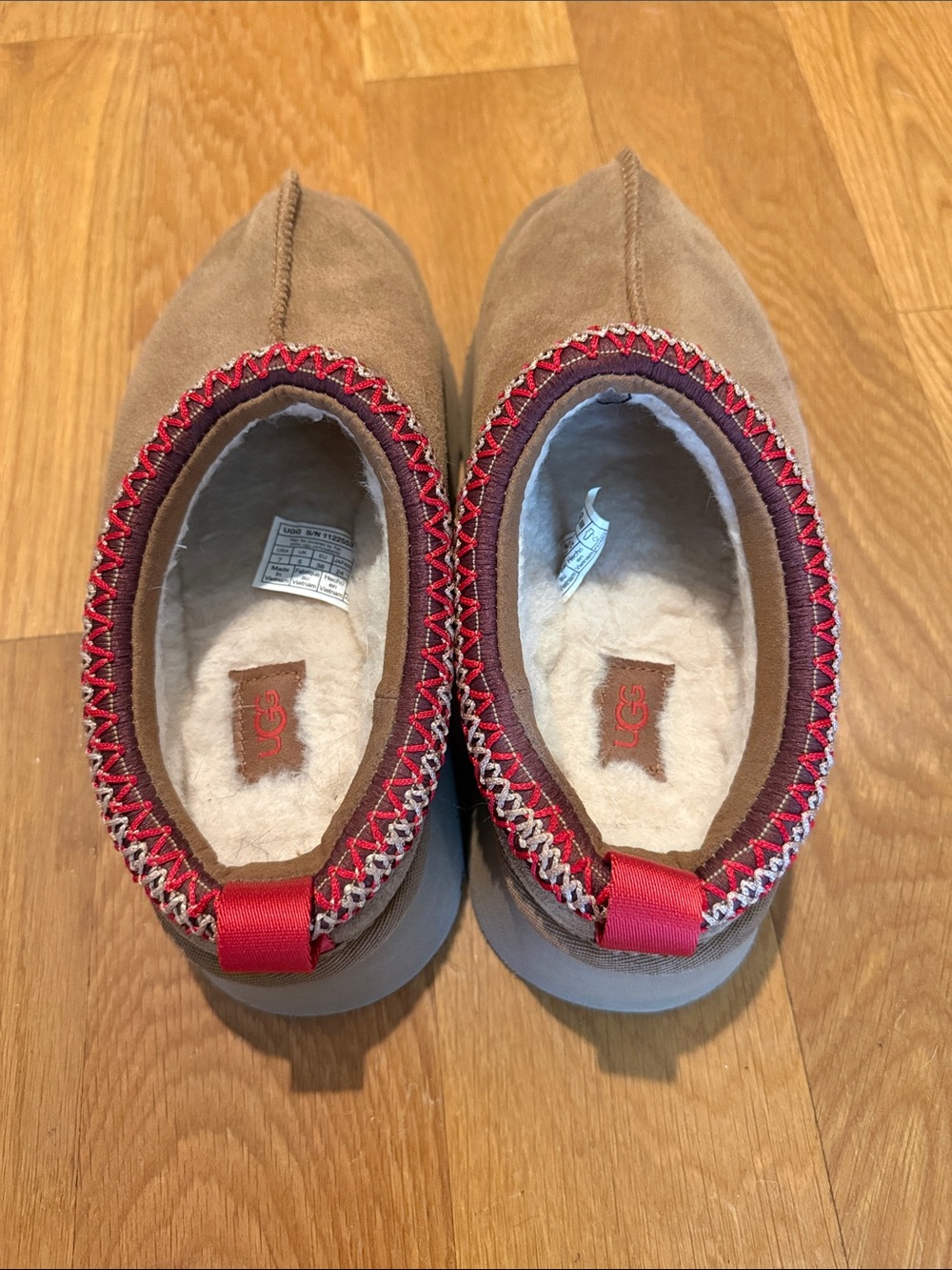 UGG Tazz suede mule slippers in Chestnut - Picture 3 of 3